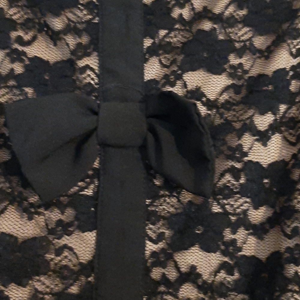 dress - Picture 3 of 4